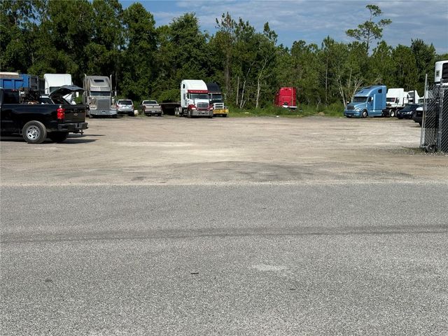 3330 STEEL RAIL DR DRIVE 1, Bunnell, FL 32110
