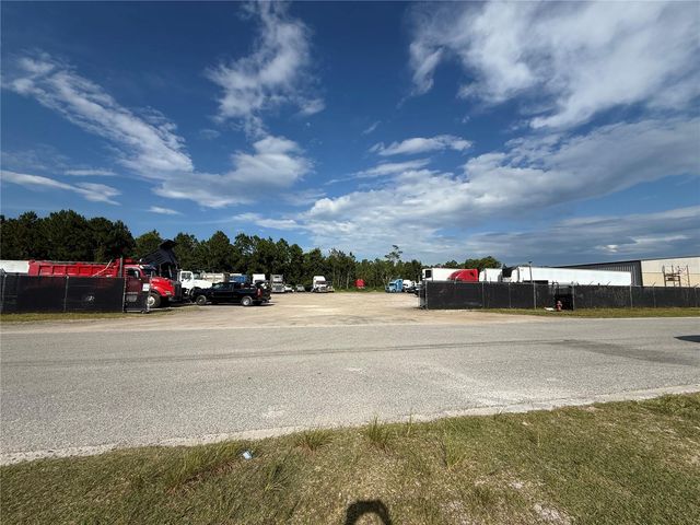 3330 STEEL RAIL DR DRIVE 1, Bunnell, FL 32110