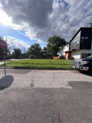2501 Birmingham Avenue, Dallas, TX 75215
