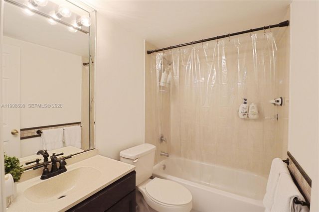 6095 W 18th Ave S107, Hialeah, FL 33012