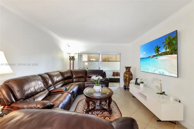 6095 W 18th Ave S107, Hialeah, FL 33012