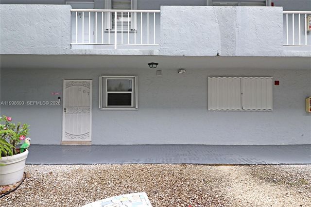 6095 W 18th Ave S107, Hialeah, FL 33012