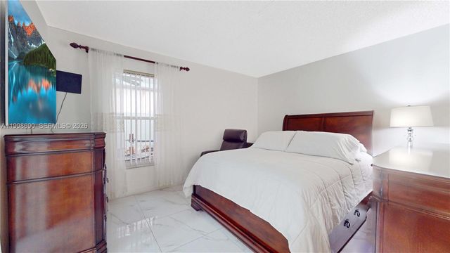 6095 W 18th Ave S107, Hialeah, FL 33012