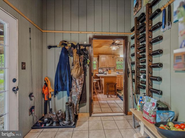 237 REDBUD LN, Hedgesville, WV 25427