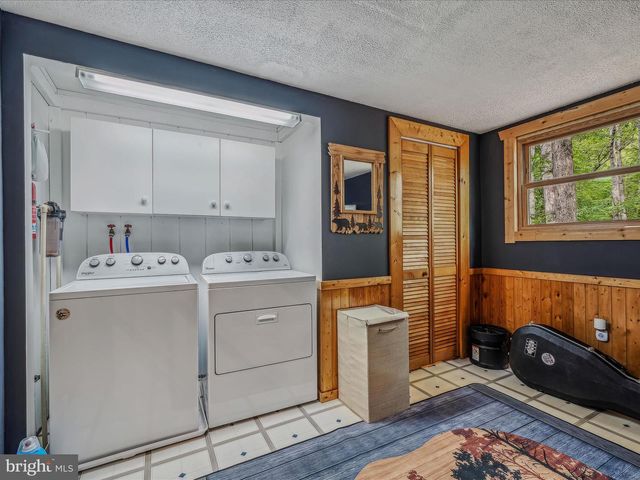 237 REDBUD LN, Hedgesville, WV 25427
