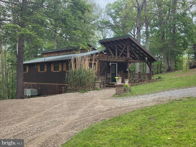 237 REDBUD LN, Hedgesville, WV 25427