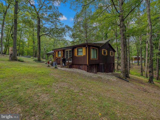 237 REDBUD LN, Hedgesville, WV 25427