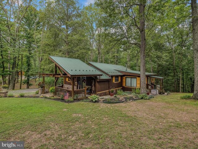 237 REDBUD LN, Hedgesville, WV 25427