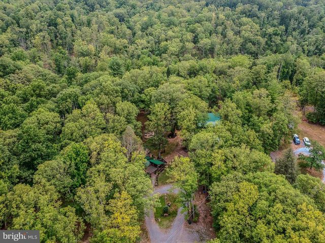 237 REDBUD LN, Hedgesville, WV 25427