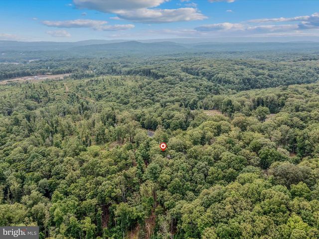 237 REDBUD LN, Hedgesville, WV 25427