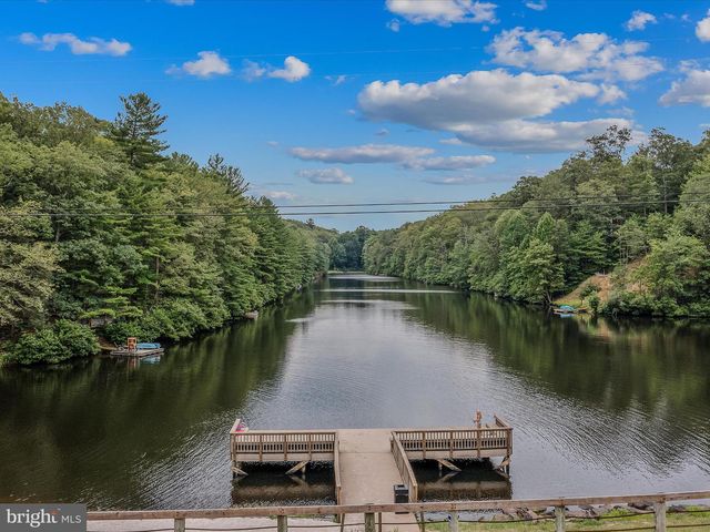 237 REDBUD LN, Hedgesville, WV 25427