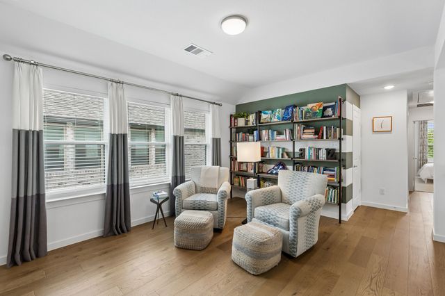 704 Streetside Lane, Argyle, TX 76226