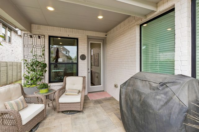 704 Streetside Lane, Argyle, TX 76226