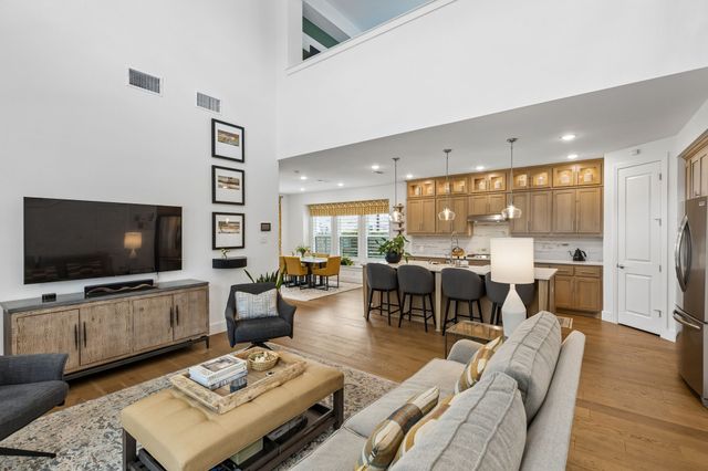 704 Streetside Lane, Argyle, TX 76226