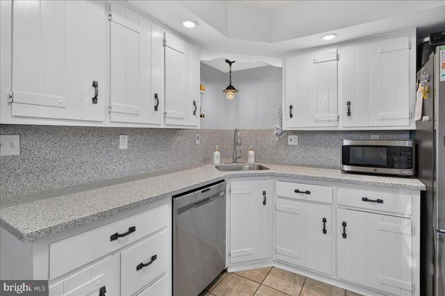 119 RUSSELL AVE, Douglassville, PA 19518