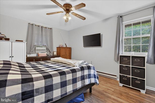 119 RUSSELL AVE, Douglassville, PA 19518