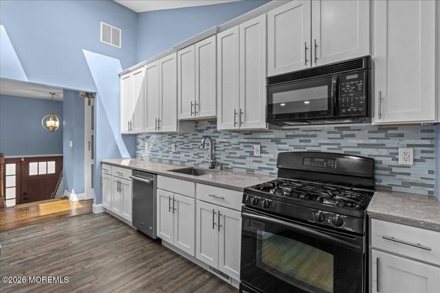443 Bennetts Mills Road, Jackson, NJ 08527