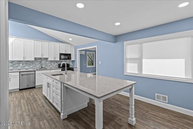 443 Bennetts Mills Road, Jackson, NJ 08527