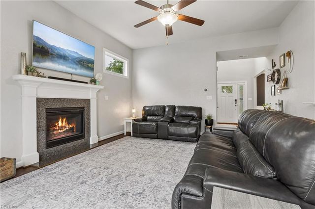 804 Evelyn WAY, Chesapeake, VA 23322