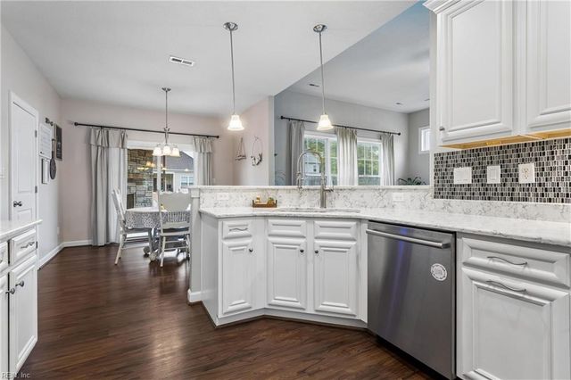 804 Evelyn WAY, Chesapeake, VA 23322