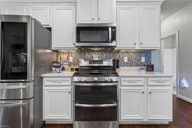 804 Evelyn WAY, Chesapeake, VA 23322