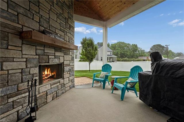 804 Evelyn WAY, Chesapeake, VA 23322
