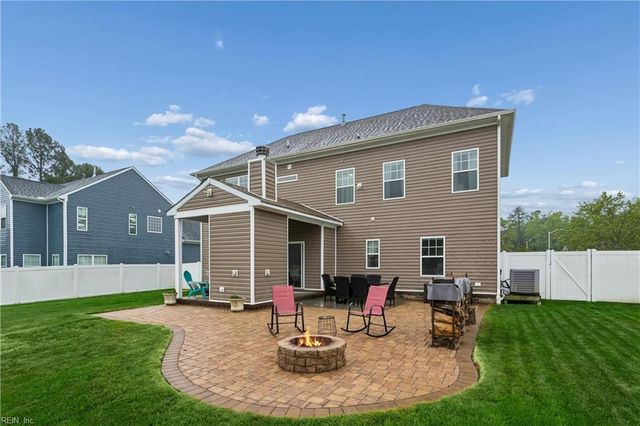 804 Evelyn WAY, Chesapeake, VA 23322