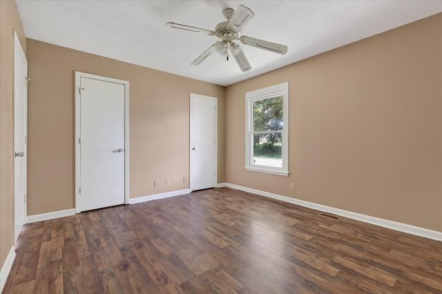 406 Lillie Belle Ln, Clarksville, TN 37042