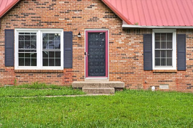 406 Lillie Belle Ln, Clarksville, TN 37042