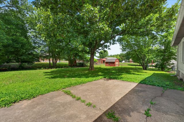 406 Lillie Belle Ln, Clarksville, TN 37042