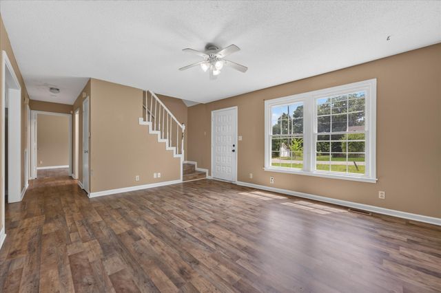 406 Lillie Belle Ln, Clarksville, TN 37042
