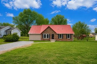 406 Lillie Belle Ln, Clarksville, TN 37042