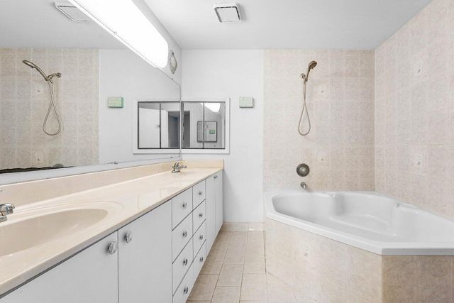 331 NW 101st Terrace, Pembroke Pines, FL 33026