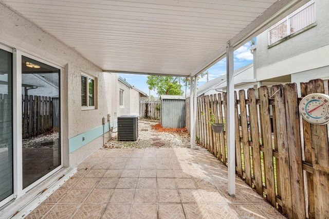 331 NW 101st Terrace, Pembroke Pines, FL 33026