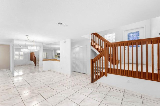 331 NW 101st Terrace, Pembroke Pines, FL 33026