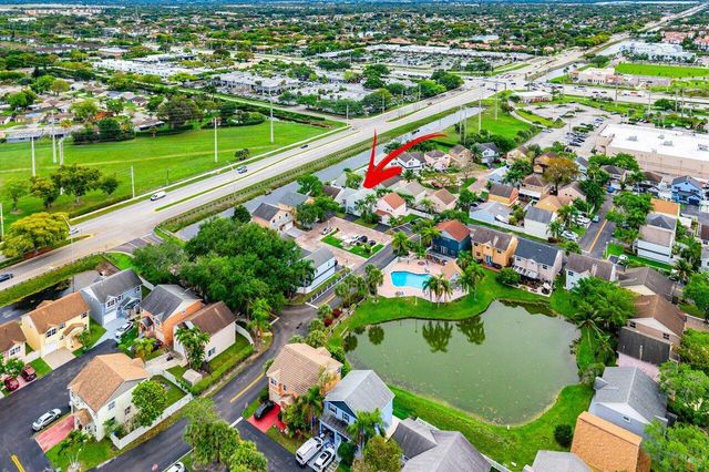 331 NW 101st Terrace, Pembroke Pines, FL 33026