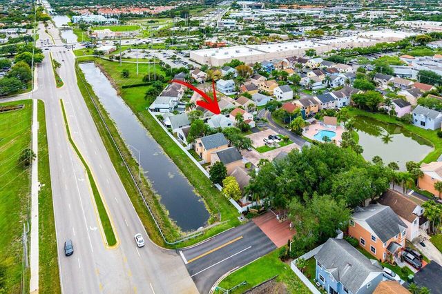 331 NW 101st Terrace, Pembroke Pines, FL 33026