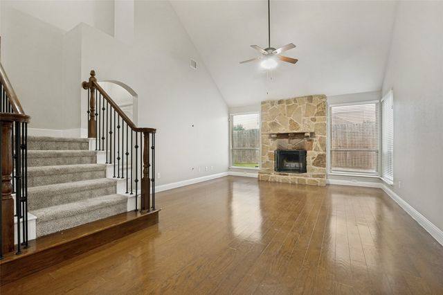 7071 Sea Star, Grand Prairie, TX 75054