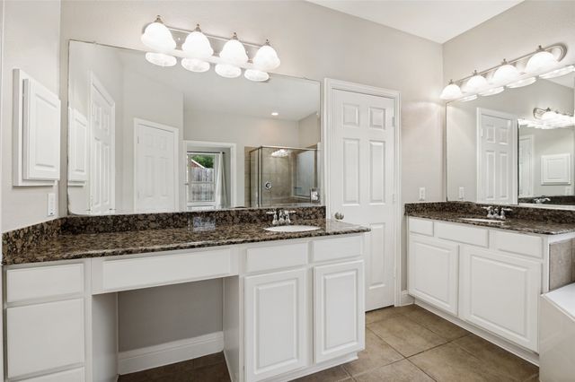 7071 Sea Star, Grand Prairie, TX 75054