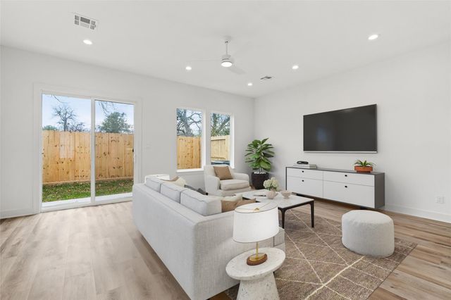 3428 Anita Street, Houston, TX 77004