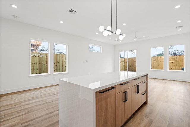 3428 Anita Street, Houston, TX 77004