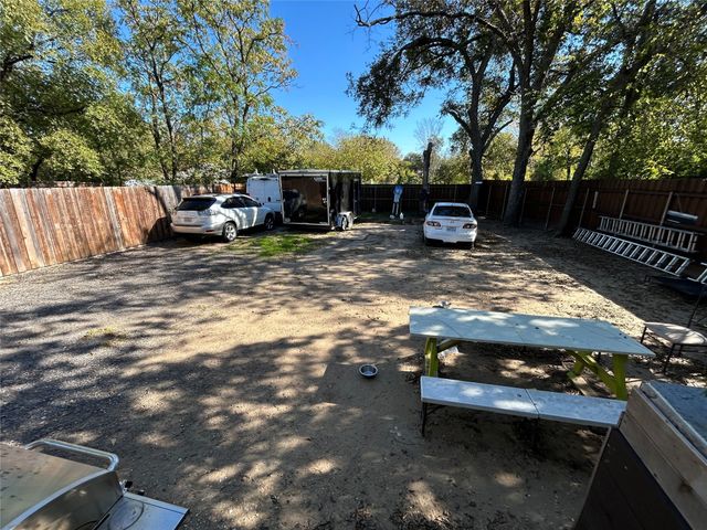 3702 Frank Street, Dallas, TX 75210