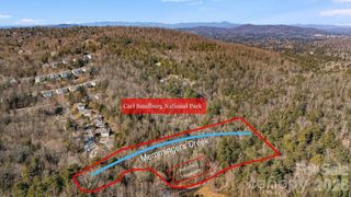 999 Roberts Lane N 7, Flat Rock, NC 28731