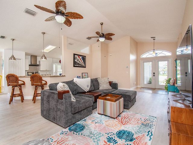 584 Birch Court, Sebastian, FL 32958