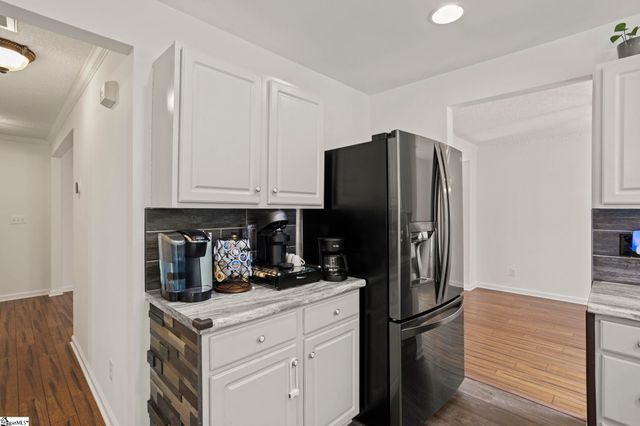 103 Raleigh Court, Simpsonville, SC 29681