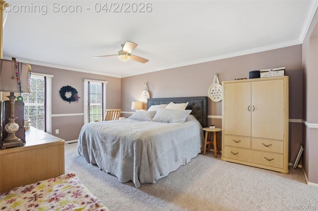 1433 Chestnut Lane, Rochester Hills, MI 48309