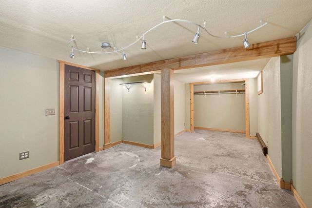 3818 N E St, Spokane, WA 99205