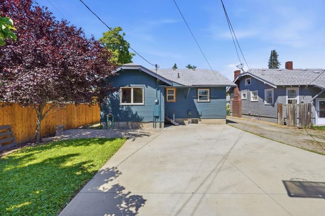 3818 N E St, Spokane, WA 99205