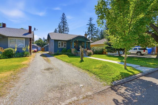 3818 N E St, Spokane, WA 99205