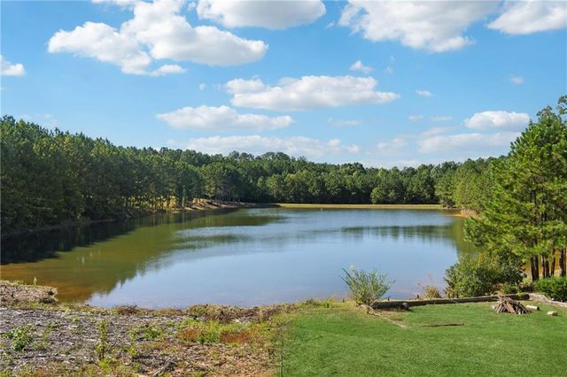 9 Westmoreland Lake Drive, Buchanan, GA 30113